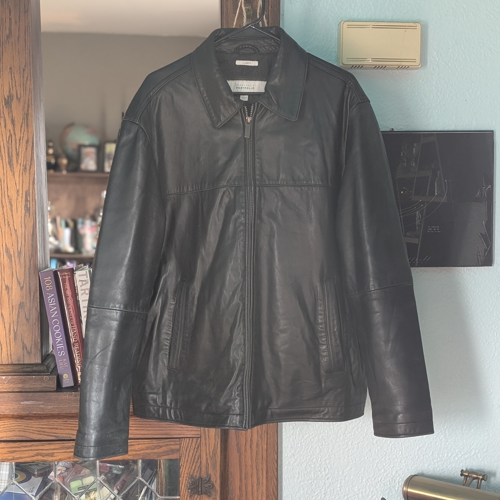 Perry Ellis Size Large Men's Black Lambskin Leather Jacket